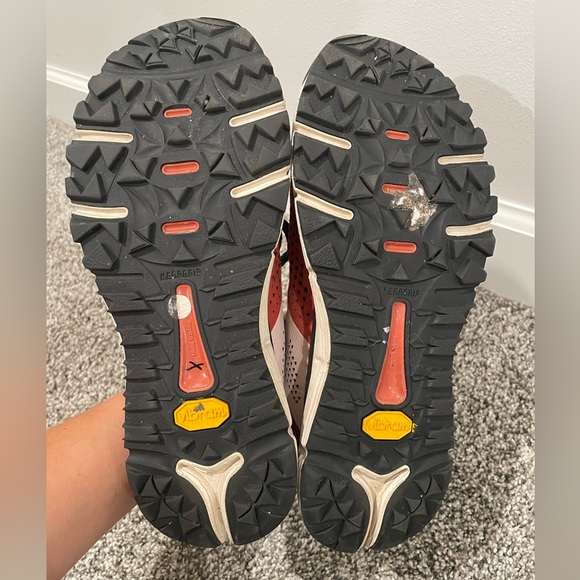 Danner Trail 2650 hiking shoe in hot sauce. Women's size 8. - Picture 9 of 15